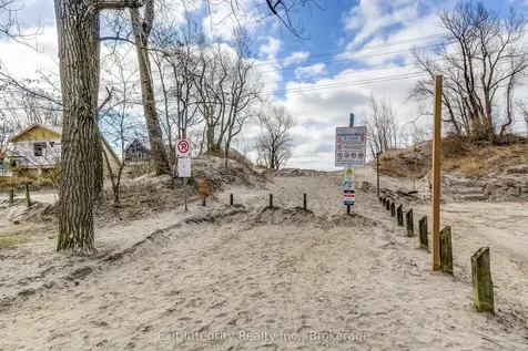 2 Beach Avenue Norfolk ON N0E 1M0