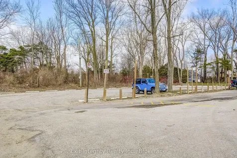 2 Beach Avenue Norfolk ON N0E 1M0