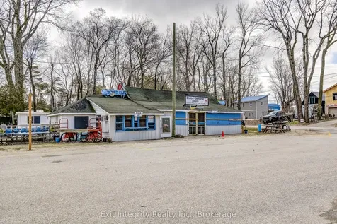 2 Beach Avenue Norfolk ON N0E 1M0
