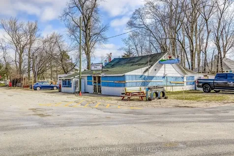 2 Beach Avenue Norfolk ON N0E 1M0