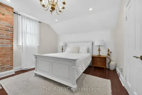 4456 Park Street Niagara Falls ON L2E 2P6