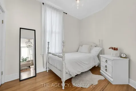 4456 Park Street Niagara Falls ON L2E 2P6