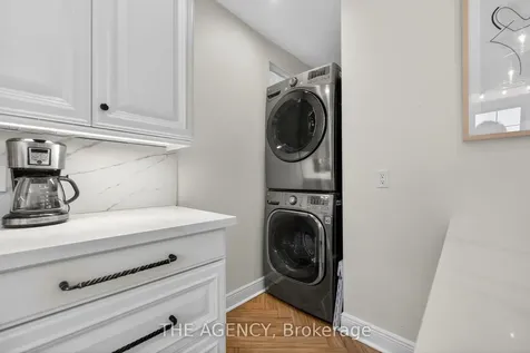 4456 Park Street Niagara Falls ON L2E 2P6