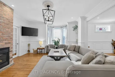 4456 Park Street Niagara Falls ON L2E 2P6