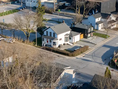 4456 Park Street Niagara Falls ON L2E 2P6