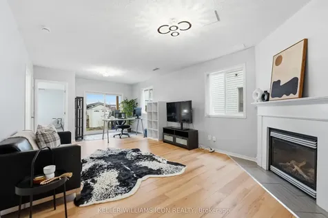 125 Castle Glen Crescent Kanata ON K2L 4G9