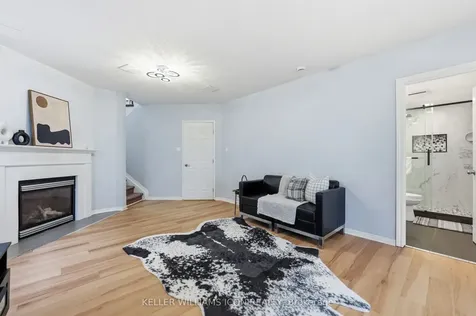 125 Castle Glen Crescent Kanata ON K2L 4G9