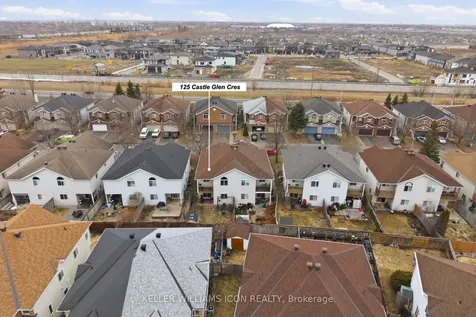 125 Castle Glen Crescent Kanata ON K2L 4G9