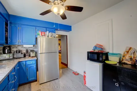 34 Barons Avenue S Hamilton ON L8K 2Y2