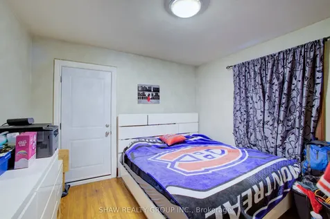 34 Barons Avenue S Hamilton ON L8K 2Y2