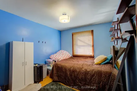 34 Barons Avenue S Hamilton ON L8K 2Y2