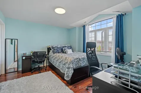 6558 Montrose Road Niagara Falls ON L2H 1M4