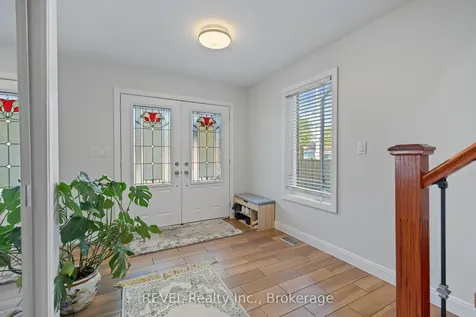 6558 Montrose Road Niagara Falls ON L2H 1M4