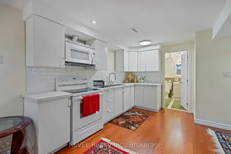 6558 Montrose Road Niagara Falls ON L2H 1M4