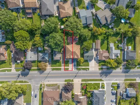 6558 Montrose Road Niagara Falls ON L2H 1M4
