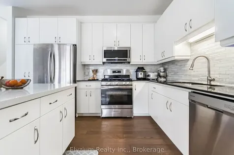 6 Ambrose Avenue Hamilton ON L8K 6E2