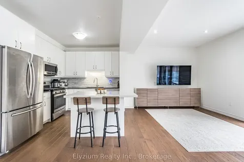 6 Ambrose Avenue Hamilton ON L8K 6E2