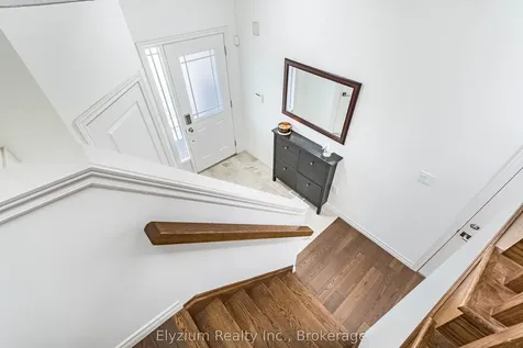 6 Ambrose Avenue Hamilton ON L8K 6E2