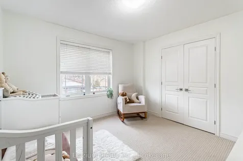 6 Ambrose Avenue Hamilton ON L8K 6E2