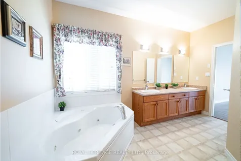 58 Elmdale Drive Prince Edward County ON K0K 3L0