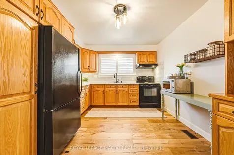 103 Empress Avenue Hamilton ON L9A 1M5