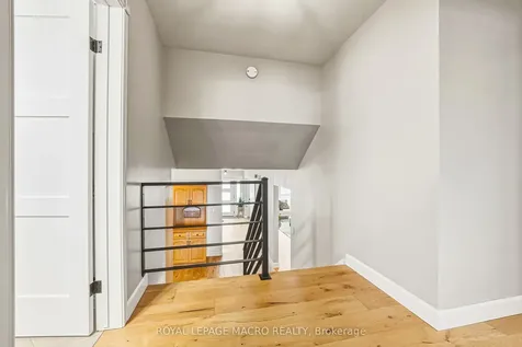 103 Empress Avenue Hamilton ON L9A 1M5