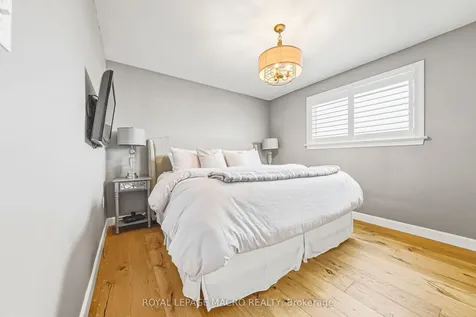 103 Empress Avenue Hamilton ON L9A 1M5