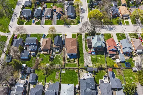 103 Empress Avenue Hamilton ON L9A 1M5