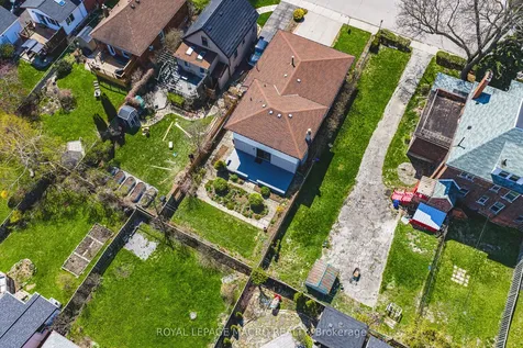 103 Empress Avenue Hamilton ON L9A 1M5