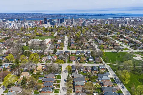 103 Empress Avenue Hamilton ON L9A 1M5