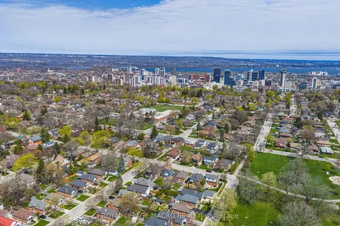 103 Empress Avenue Hamilton ON L9A 1M5