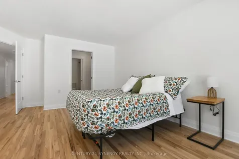 7 Weaver Crescent Kanata ON K2K 3E1