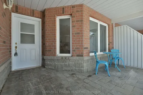 7 Weaver Crescent Kanata ON K2K 3E1