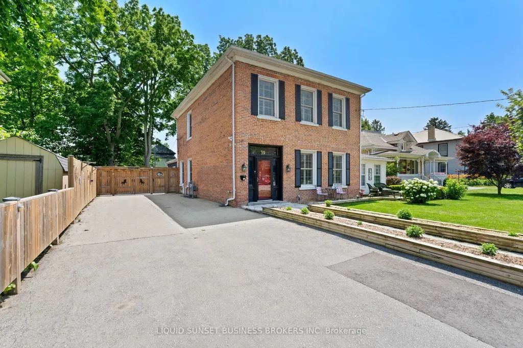 39 William Street St. Thomas ON N5R 3H1