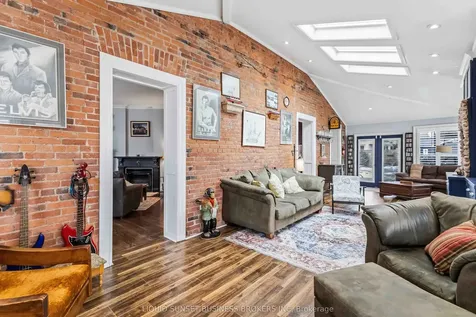 39 William Street St. Thomas ON N5R 3H1