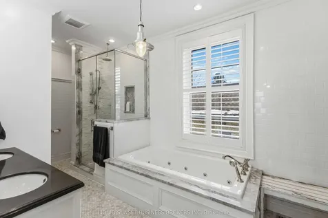 39 William Street St. Thomas ON N5R 3H1