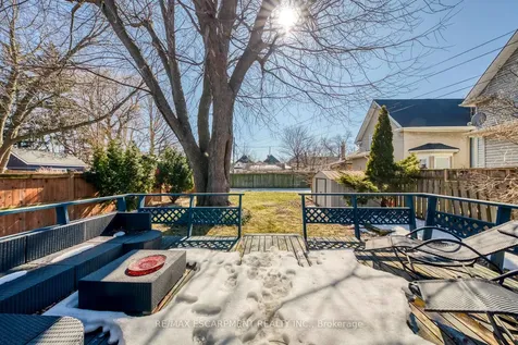 4456 Ellis Street Niagara Falls ON L2E 1H4