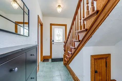 4456 Ellis Street Niagara Falls ON L2E 1H4
