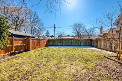4456 Ellis Street Niagara Falls ON L2E 1H4