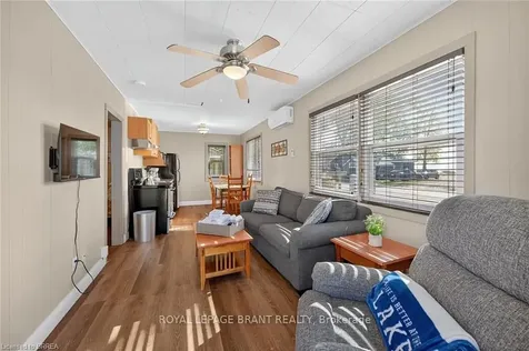 48-50 Erie Boulevard Norfolk ON N0E 1M0