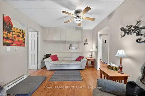 48-50 Erie Boulevard Norfolk ON N0E 1M0