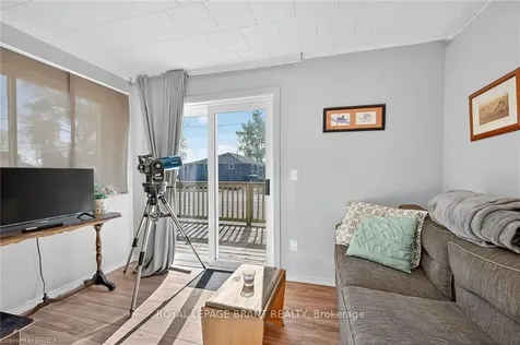 48-50 Erie Boulevard Norfolk ON N0E 1M0