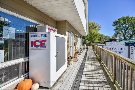 48-50 Erie Boulevard Norfolk ON N0E 1M0