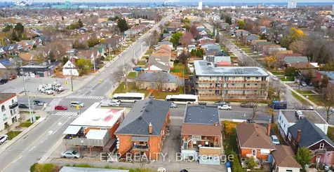 2342 King Street E Avenue Hamilton ON L8K 1X7