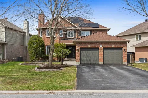 76 Hansen Avenue Kanata ON K2K 2L7