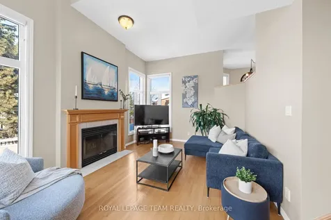 76 Hansen Avenue Kanata ON K2K 2L7