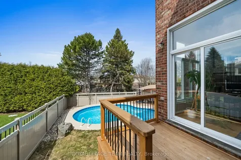 76 Hansen Avenue Kanata ON K2K 2L7