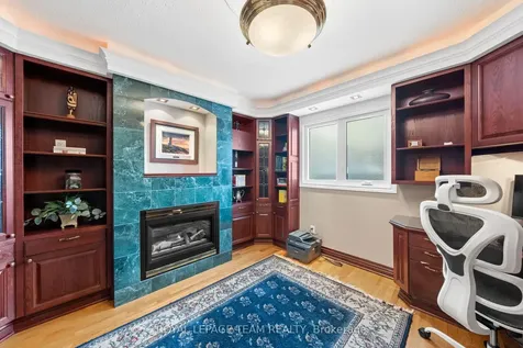 76 Hansen Avenue Kanata ON K2K 2L7