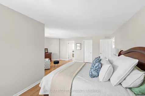 76 Hansen Avenue Kanata ON K2K 2L7