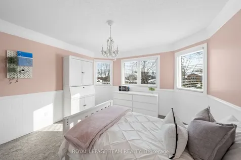 76 Hansen Avenue Kanata ON K2K 2L7